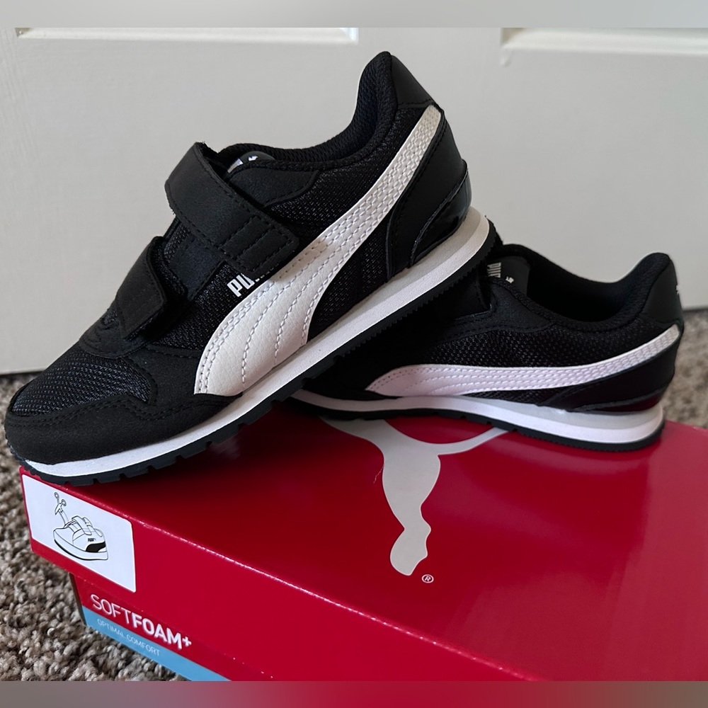 NWT (box) Puma Softfoam+ ST Runner Sneakers